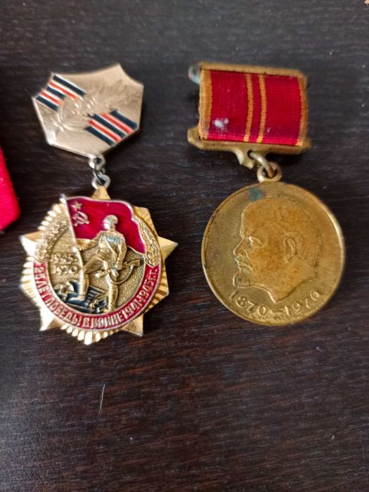 Продам знаки СССР