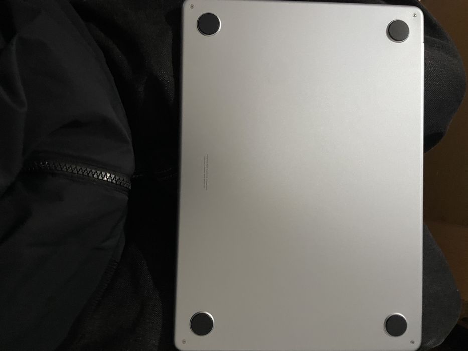 Macbook Air m4 13дюймов 16/256