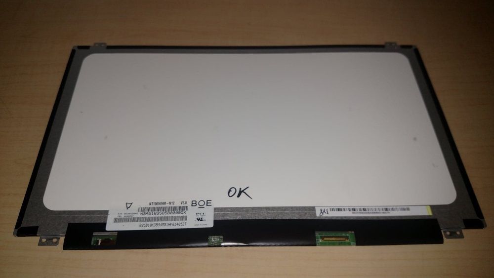 Display laptop 15.6" HD, LED, 30pin, slim, diverse modele