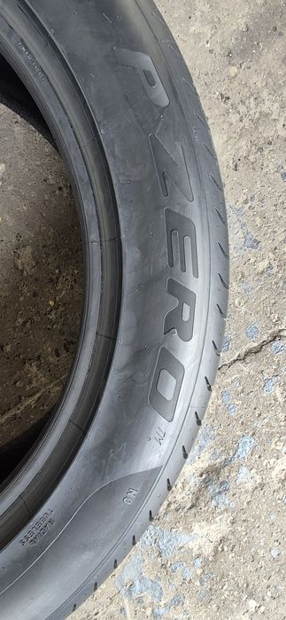 4 anvelope vara noi Pirelli,fata 275/45/20,spate 305/40/20,dot 2022.Pret/bucata