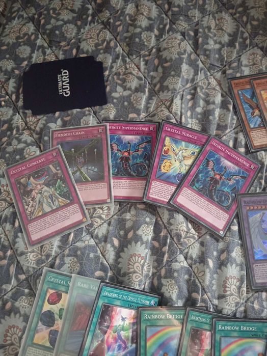 Карти Yu-gi-oh crystal beast deck