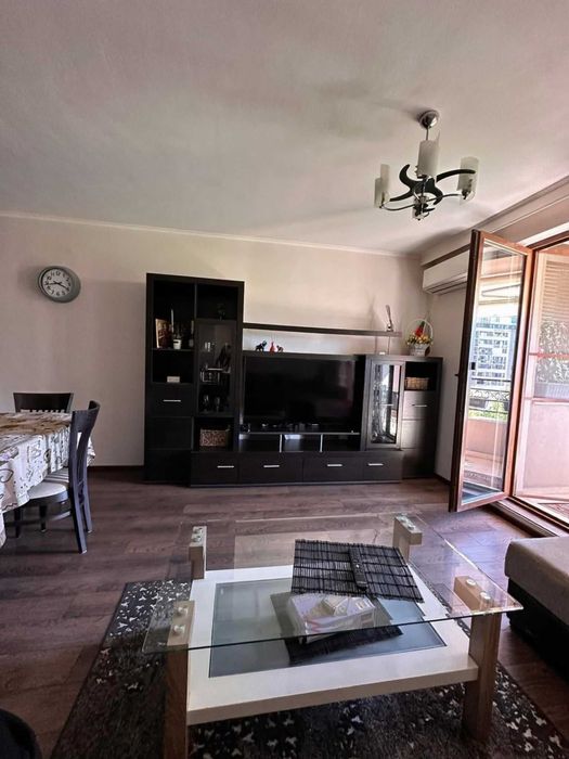 Дава се под наем Двустаен апартамент в Пловдив, Тракия - 75 кв.м за 433.5 € - Снимка #2