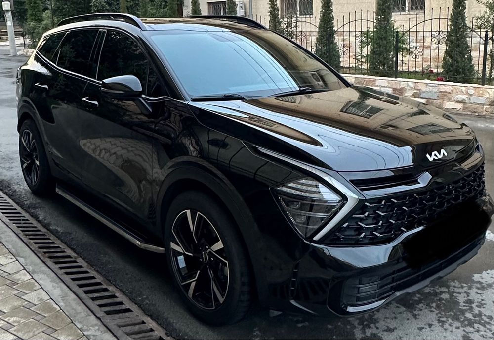 Kia sportage sotiladi
