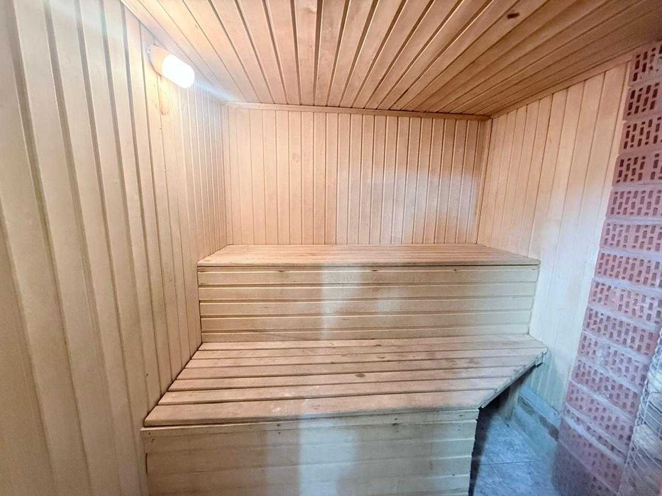Продаётся дом в 9 мкр