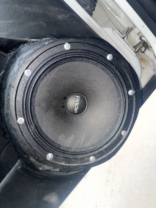 Бас каса и усилвател DEAF BONCE