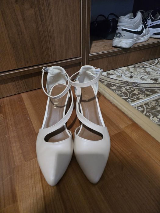 Продаётся туфли в отличном состоянии