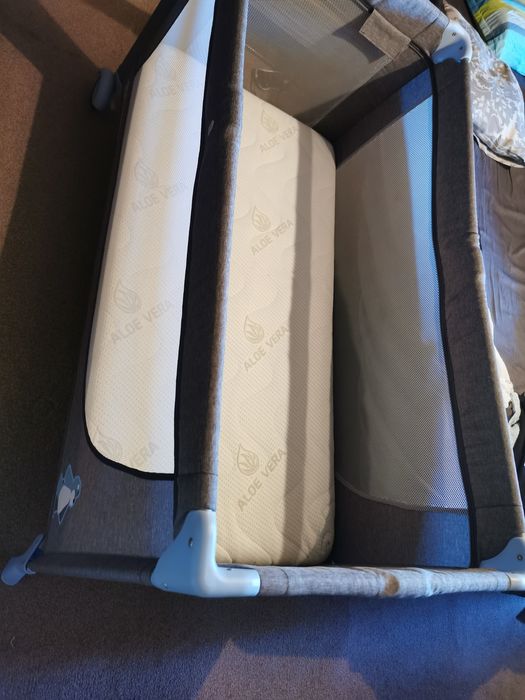 Детска кошара с 2 матрака