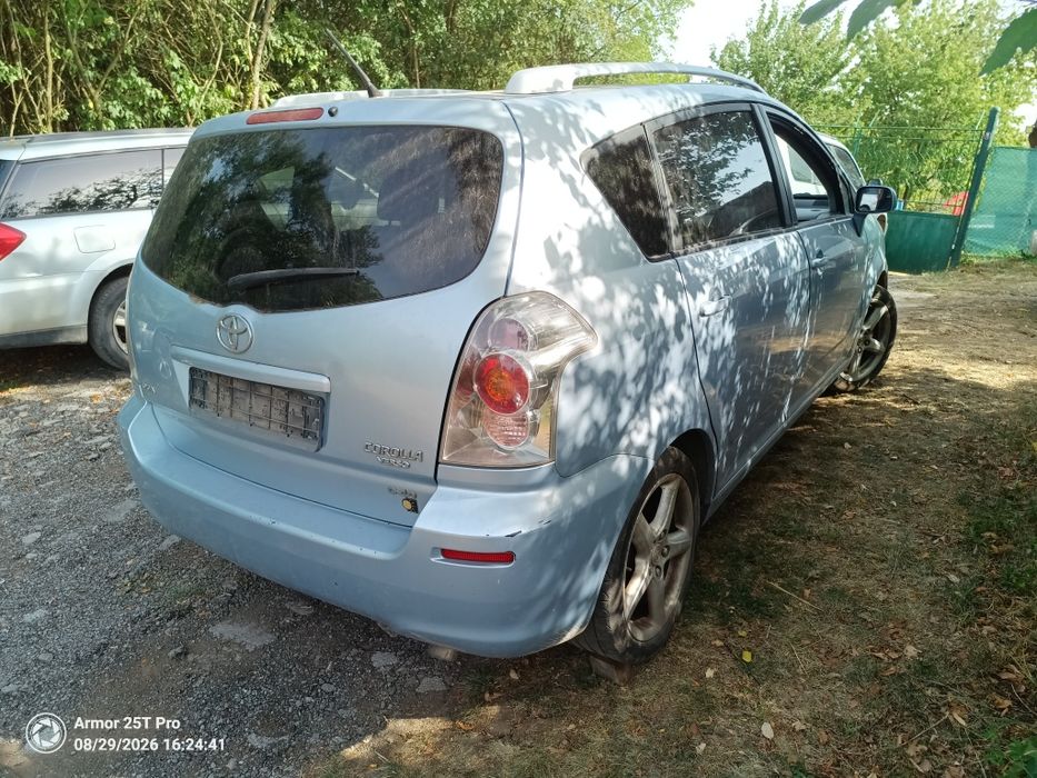 Toyota Corolla Verso 2.2 D-Cat. НА ЧАСТИ 
177 кс.