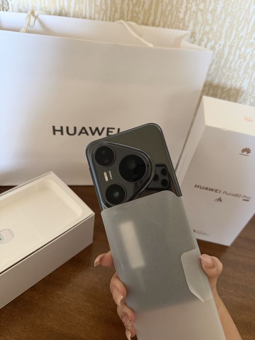 HUAWEI Pura80 Pro (чисто нов)