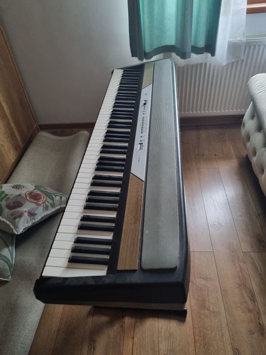 Pian Digital Korg SP250