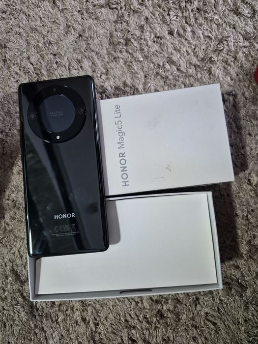 Honor magic 5 lite