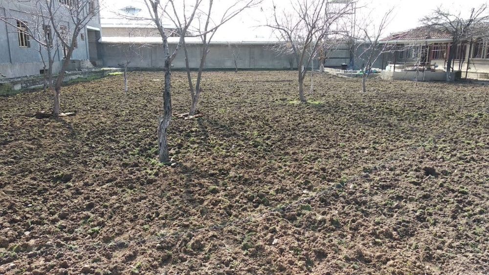 Uy sotiladi. Продаётся дом. 27сотки. Бардамкул.