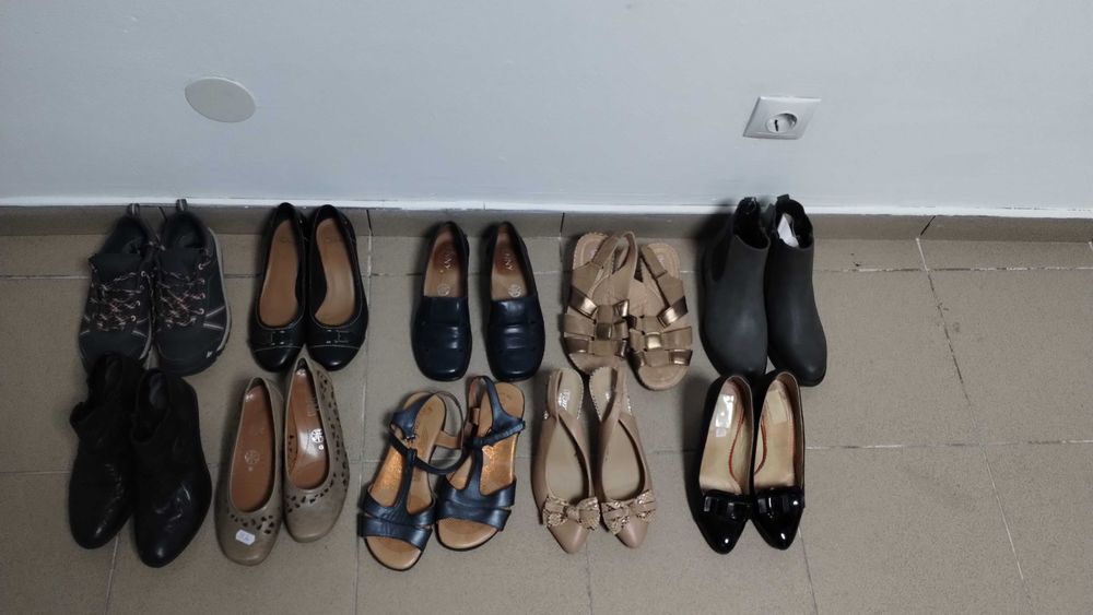 HAINE S-H,stendare și rafturi