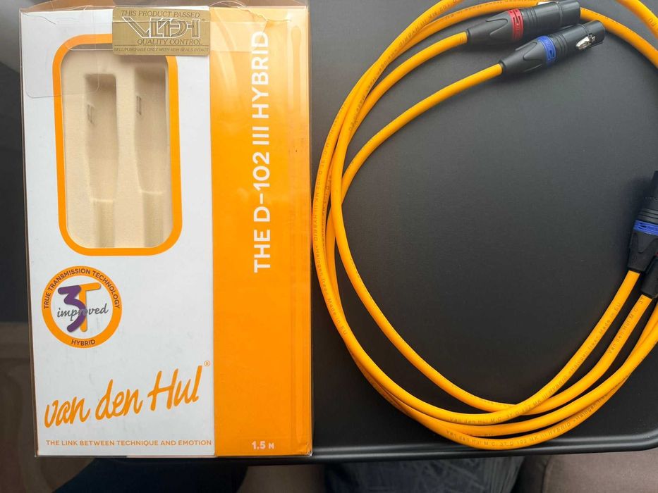 Set cabluri XLR Van der Hul D-102 III Hybrid 1,5 m