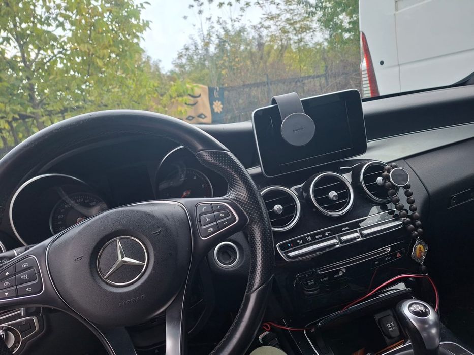 Vând sau schimb cu Audi A6