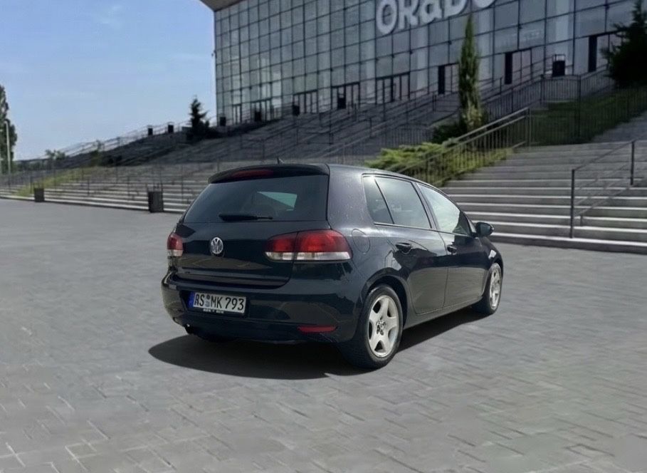 VOLKSWAGEN Golf 2011 — imagine 5