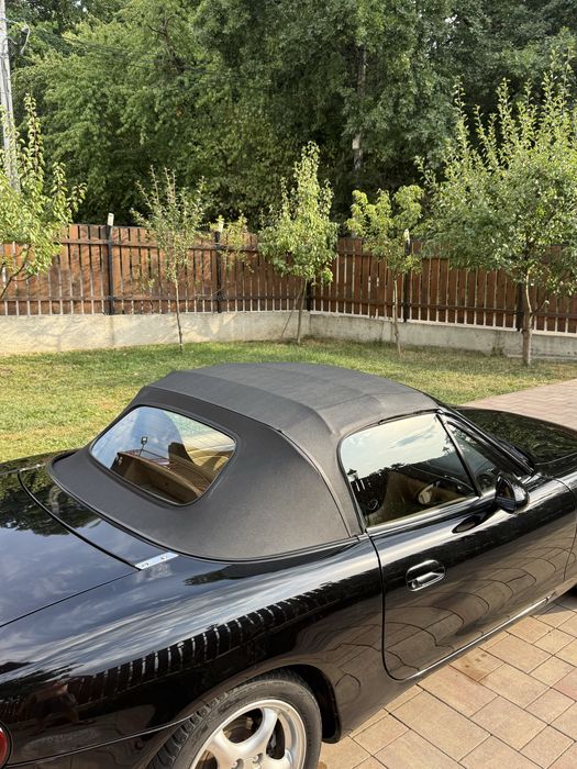 Mazda mx5 nb 2001, facelift, Nardi edition