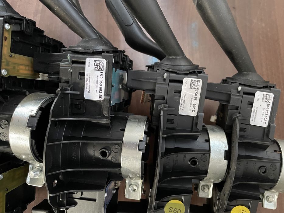 Grup manete maneta stergatoare semnal pilot audi a4 b8 a5 q5 a6