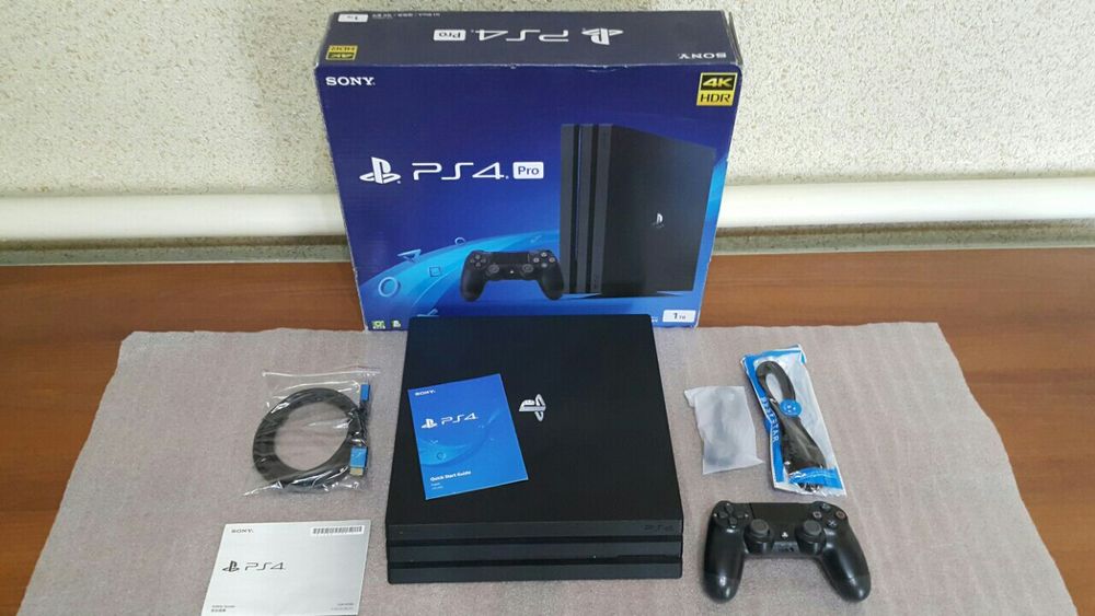 Playstation 4 PRO { 4K } HDR. 1.TB. + Bonus Top GAMES.