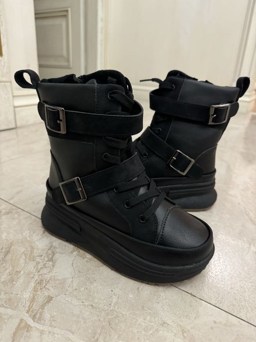 Зимние сапоги на девочку