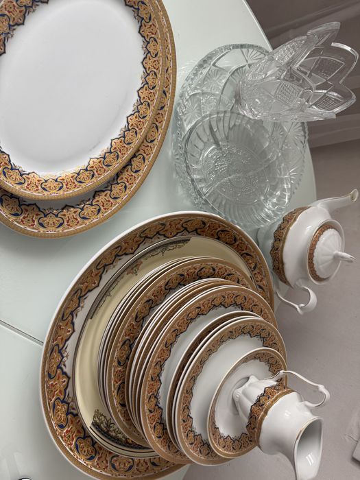 Продам посуду в хорошем состоянии