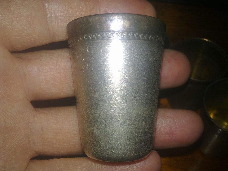 Рюмки  с позолотой