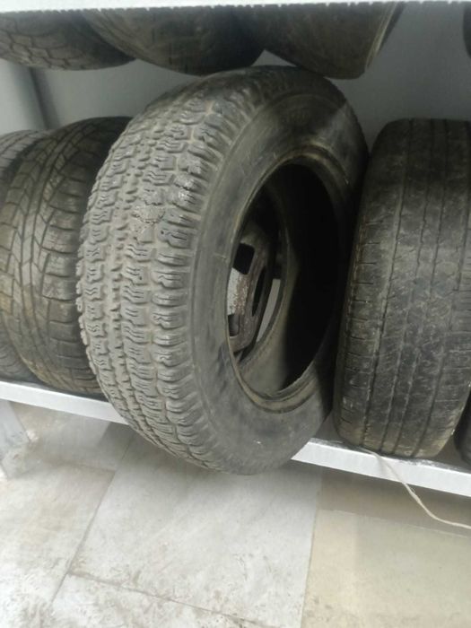 Шины на Нива. 2шт