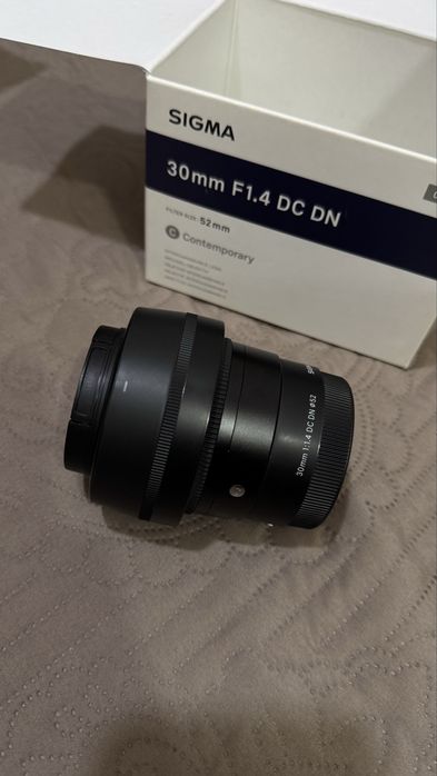 Продаю объектив Sigma 30mm F1,4 DC DN E-mount