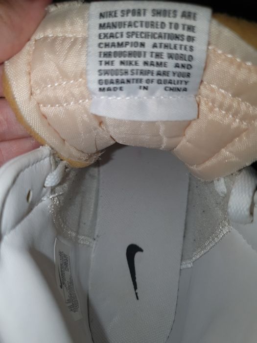 Кроссовки Nike BLAZER MID 77 VNTG