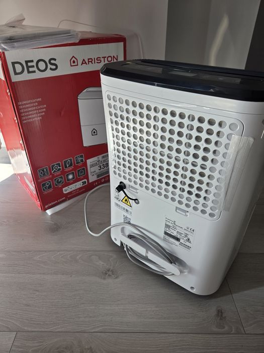 Dezumidificator Ariston Deos 21 S,purificare aer, uscare rufe