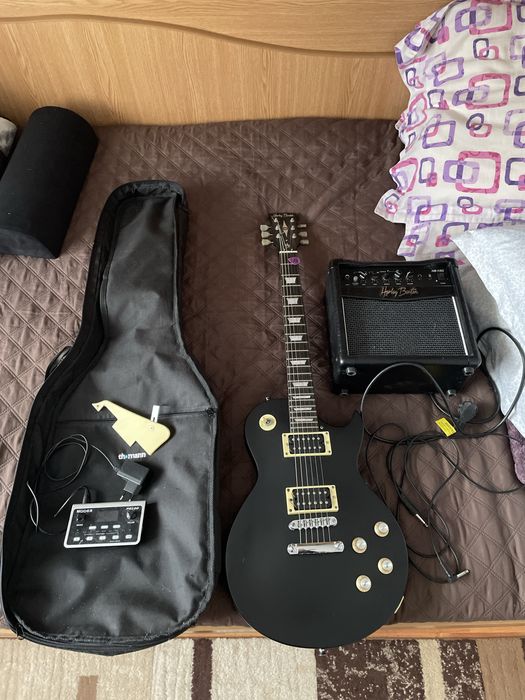 Kit chitara harley benton + amp harley henton + procesor efecte mooer + husa + cablu