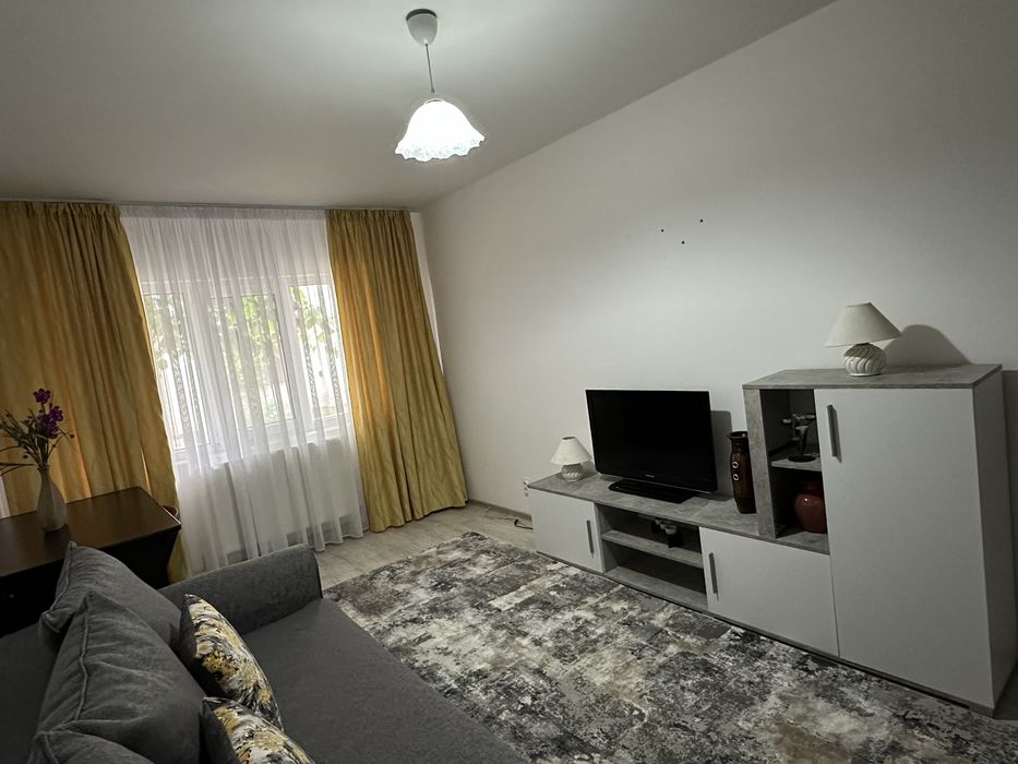 Inchiriez apartament 2 camere