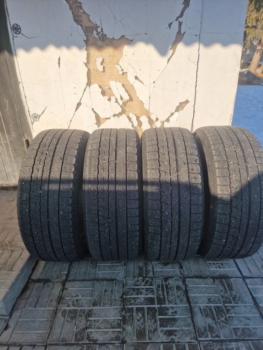 Продам зимние шины