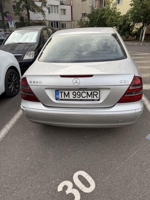 MERCEDES-BENZ E-Class 2002 — imagine 3