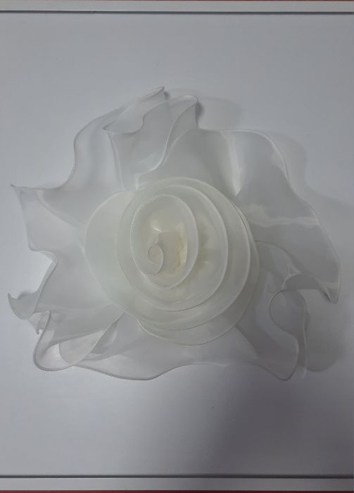 Продам Бант Брош