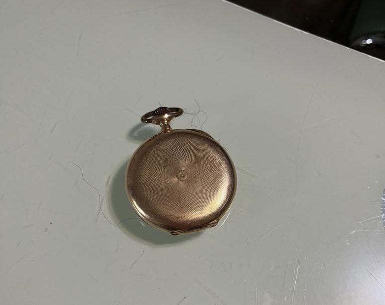 Золотые часы 34 гр