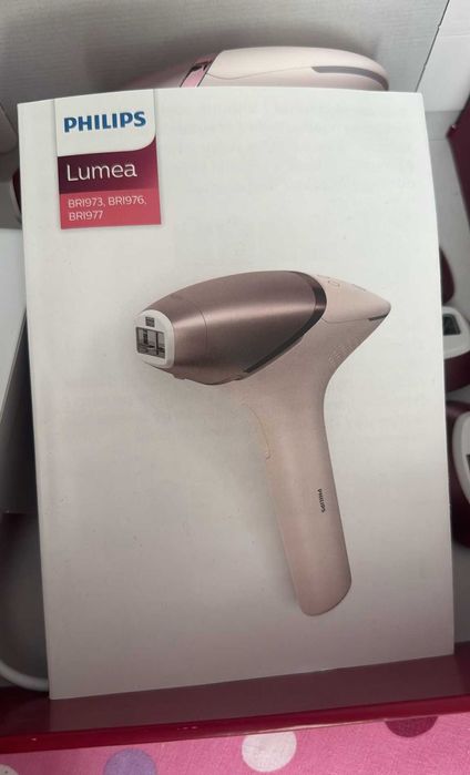 CA NOU!! Se vinde Epilator IPL Philips Lumea IPL Seria BRI977/00