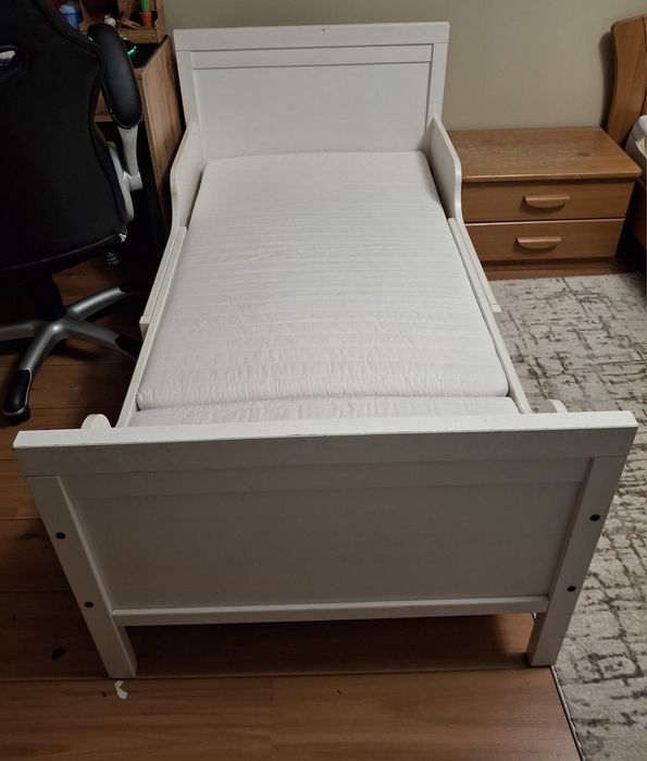 Детско разтегателно легло масив Икеа