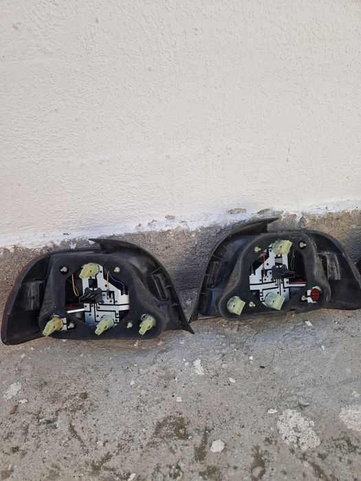 Броня за бмв е39 задна със партроници стопове километраж