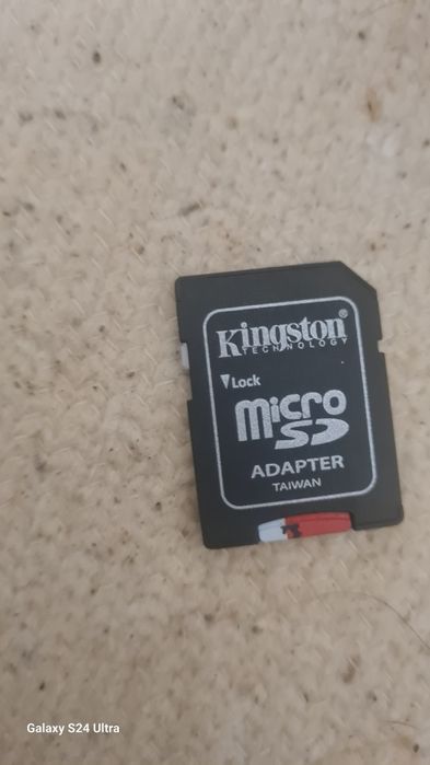 Видеокамера с ультра зумом