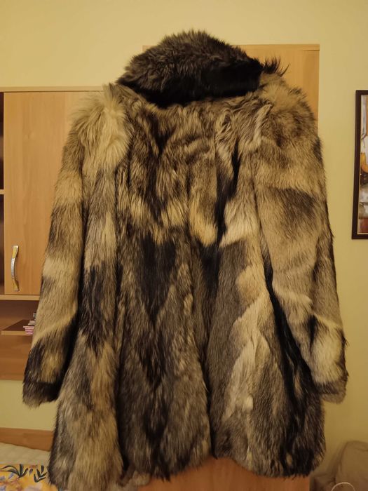 Haină din blana de vulpe