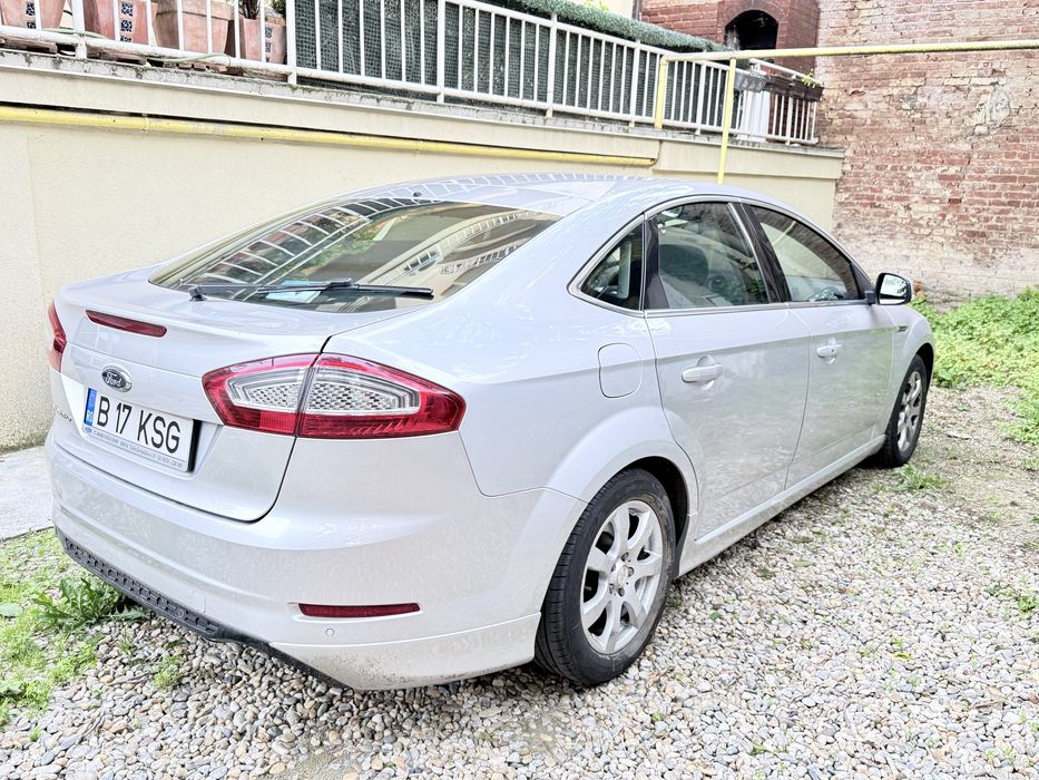 2014 Ford Mondeo Titanium  X MK4 Hatchback, 2.0 tdci 163 CP, power shift, foarte dotată, ventilație scaune si altele