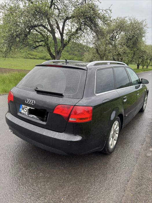 Audi A4 2.0 TDI s-line