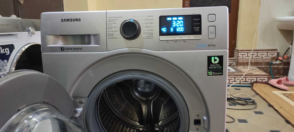 Продам Стиральную машину автомат Samsung 8 кг в хорошем состоянии