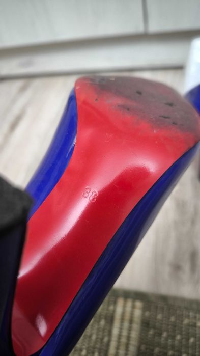 Синие женские туфли