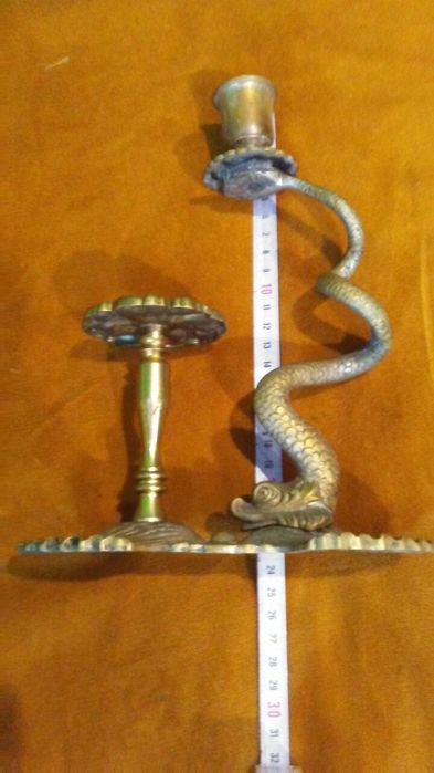 Sfesnic vechi pt 2 lumanari din alama