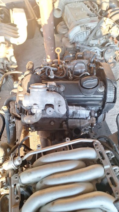 Мотор пассат 1.8