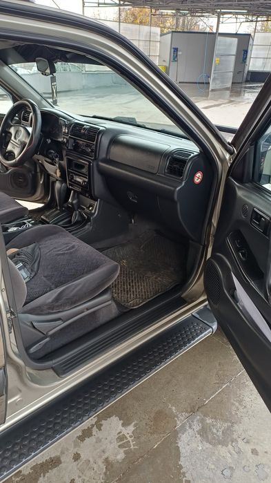 Фронтера Б 2.2 дизел автомат