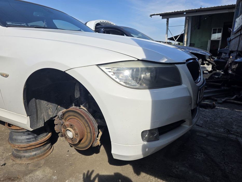 Dezmembram BMW E91 2010 Facelift 2.0d N47D20C 184cp
