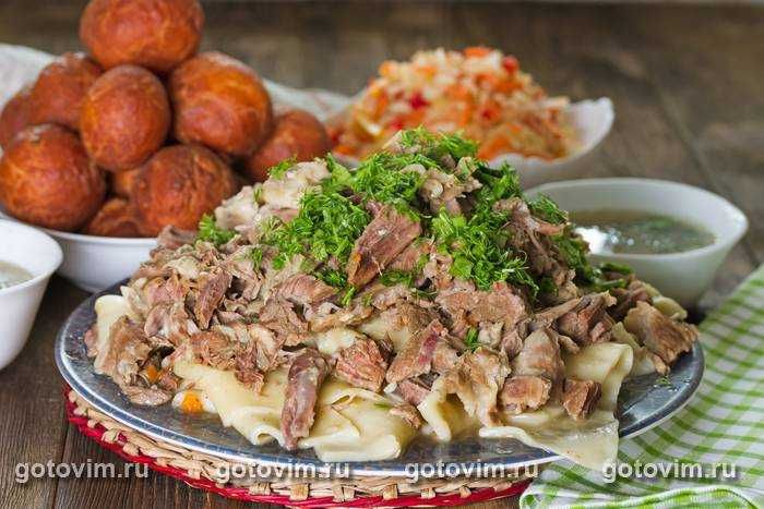 Бешпармак, Плов в казане, Дымляма, Сорпа(шорпа)